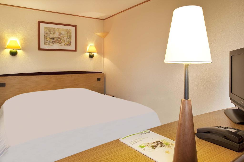 Campanile Saint-Avold Hotel Ngoại thất bức ảnh