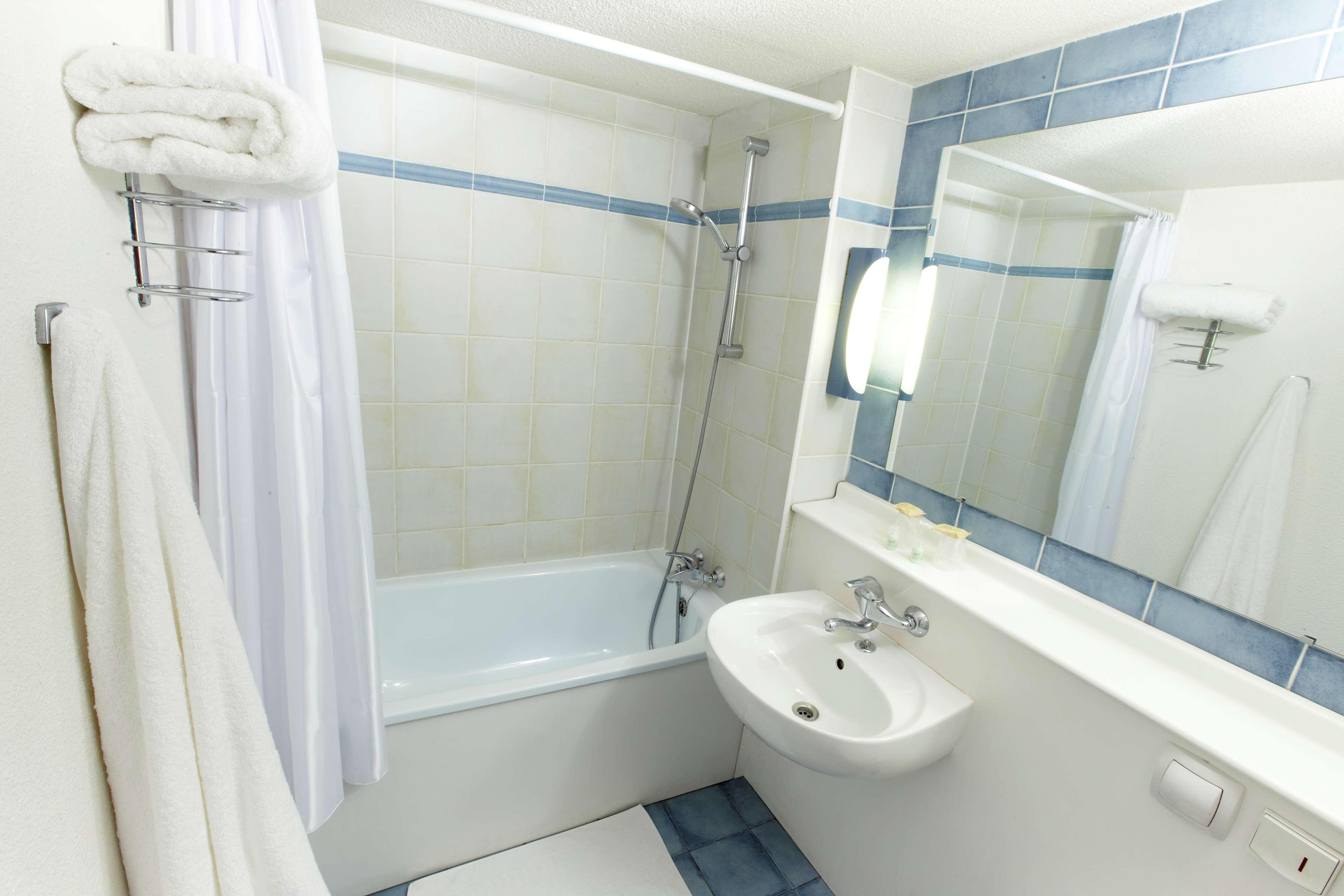 Campanile Saint-Avold Hotel Ngoại thất bức ảnh